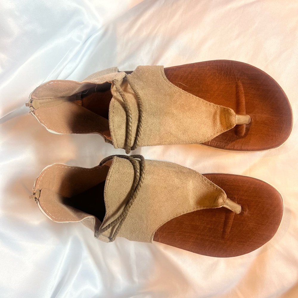 Cute faux suede gladiator sandals. Worn once.